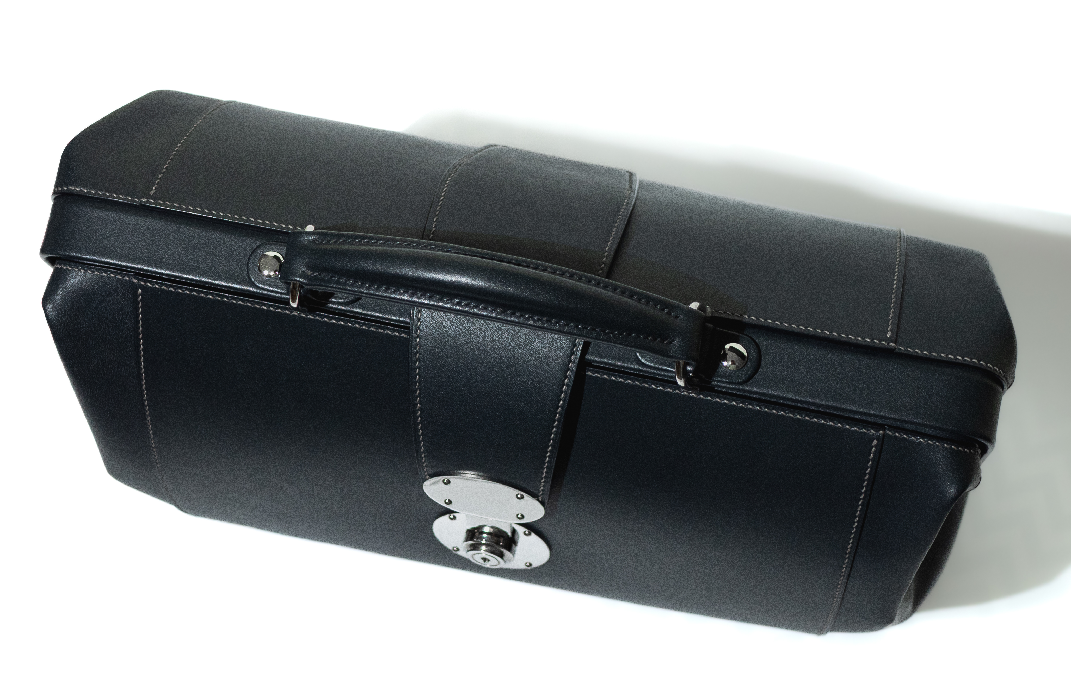 Черный саквояж, фото 4